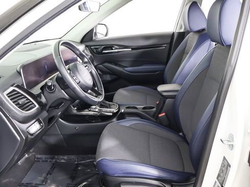 Used 2024 Kia Seltos S AWD/4WD image 30