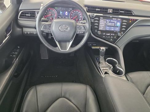 Used 2020 Toyota Camry XSE FWD image 12