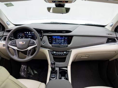 Certified 2026 Cadillac XT5 Premium Luxury w/ Driver Assist Package AWD/4WD image 12
