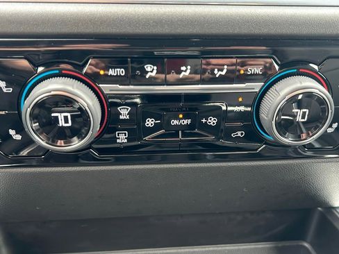 Used 2022 Chevrolet Silverado 1500 RST w/ Convenience Package II image 31