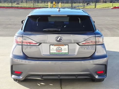 Used 2014 Lexus CT 200h image 4