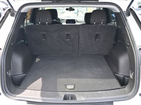 Used 2021 Chevrolet Blazer LT FWD image 32