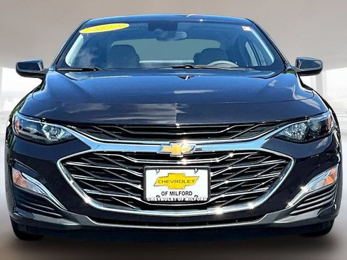 Used 2022 Chevrolet Malibu LS w/ Driver Confidence Package II FWD image 2