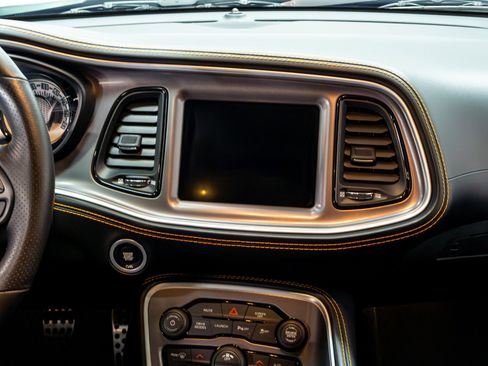 Used 2022 Dodge Challenger R/T Scat Pack RWD image 30