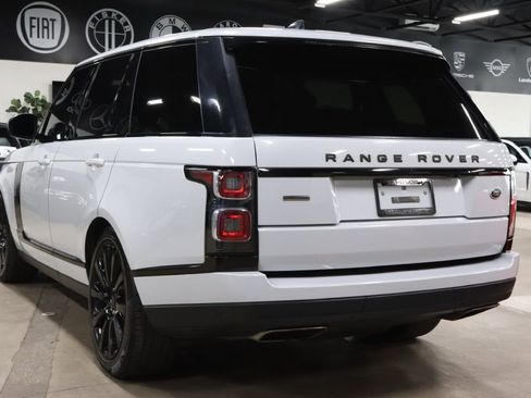 Used 2019 Land Rover Range Rover Supercharged image 3