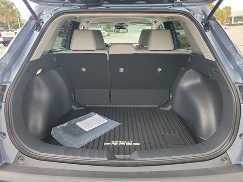 New 2026 Toyota Corolla Cross L image 7