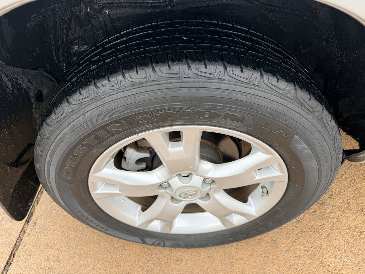 Used 2012 Toyota RAV4 FWD w/ Upgrade Value Pkg image 20