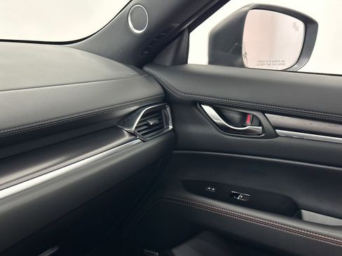 Certified 2025 MAZDA CX-5 Carbon Edition image 32