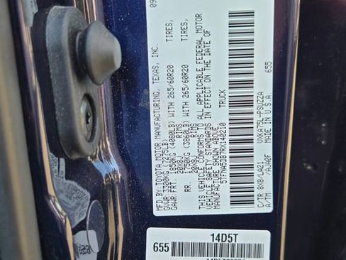 Used 2024 Toyota Tundra Platinum image 30