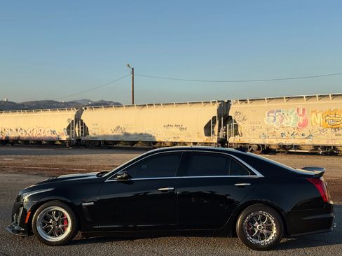 Used 2017 Cadillac CTS V w/ Luxury Package image 3