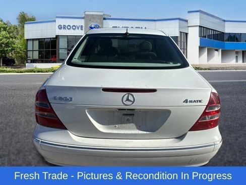 Used 2005 Mercedes-Benz E 500 4MATIC Sedan image 5