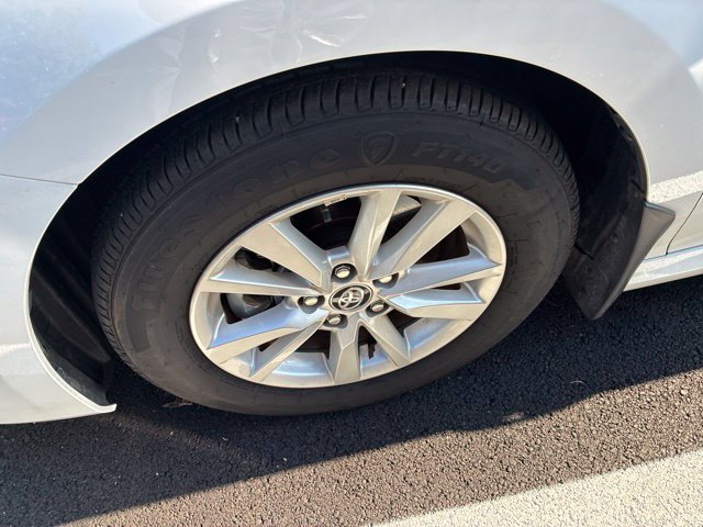 Used 2025 Toyota Camry LE FWD image 2