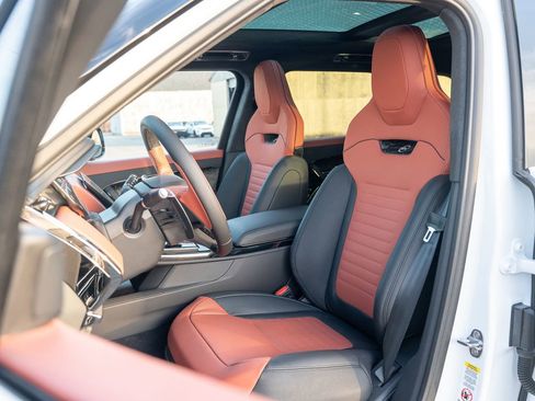 New 2026 Land Rover Range Rover Sport image 19