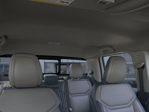 New 2025 Ford Maverick Lariat w/ 4K Tow Package image 12