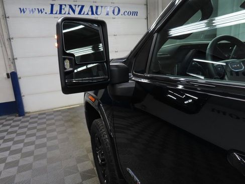 Used 2025 GMC Sierra 3500 AT4 w/ AT4 Premium Plus Package image 80