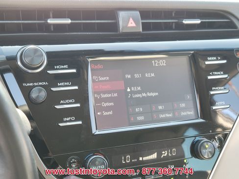 Certified 2018 Toyota Camry SE image 19