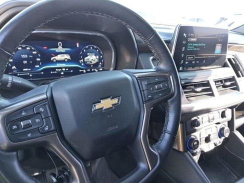 Used 2023 Chevrolet Suburban High Country w/ LPO, Illumination Package image 5