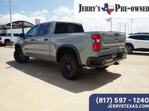 Used 2024 Chevrolet Silverado 1500 ZR2 w/ Technology Package AWD/4WD image 2