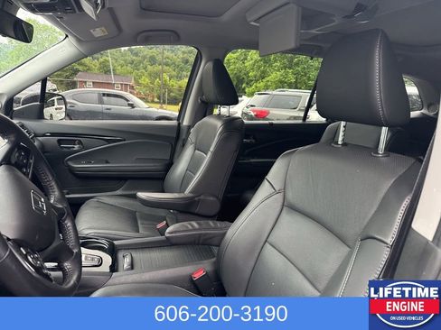 Used 2022 Honda Pilot Elite image 17