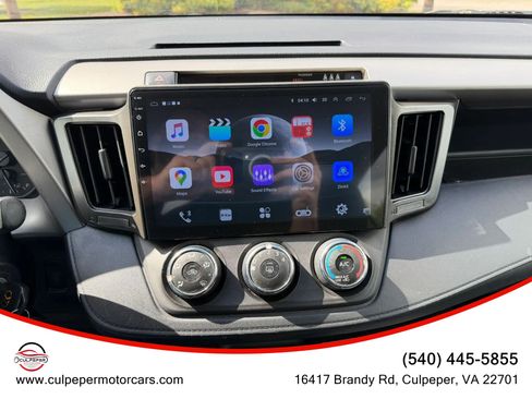 Used 2017 Toyota RAV4 LE AWD/4WD image 19
