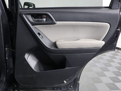 Used 2014 Subaru Forester 2.5i Limited image 24