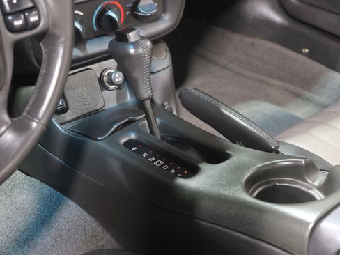 Used 2002 Chevrolet Camaro Z28 w/ SS Performance/Appearance Pkg image 75