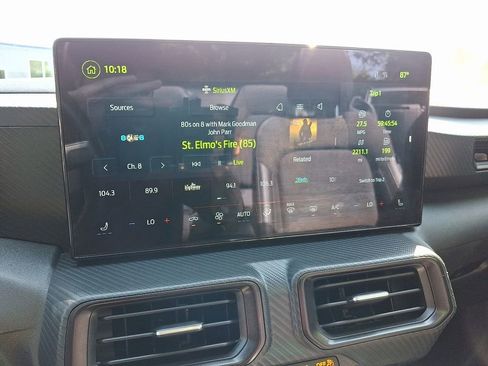 Used 2024 Ford Mustang Convertible image 16