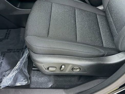 New 2026 Chevrolet Traverse LT w/ Midnight/Sport Edition image 19