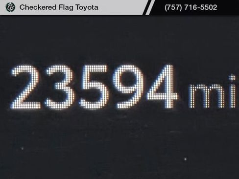 Certified 2025 Toyota Camry SE image 13