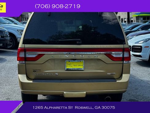 Used 2016 Lincoln Navigator L Select image 4