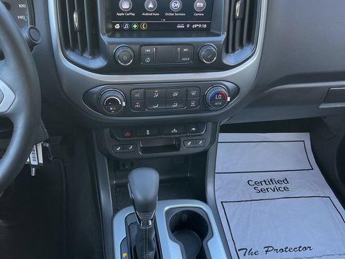 Used 2022 Chevrolet Colorado LT w/ Luxury Package AWD/4WD image 14