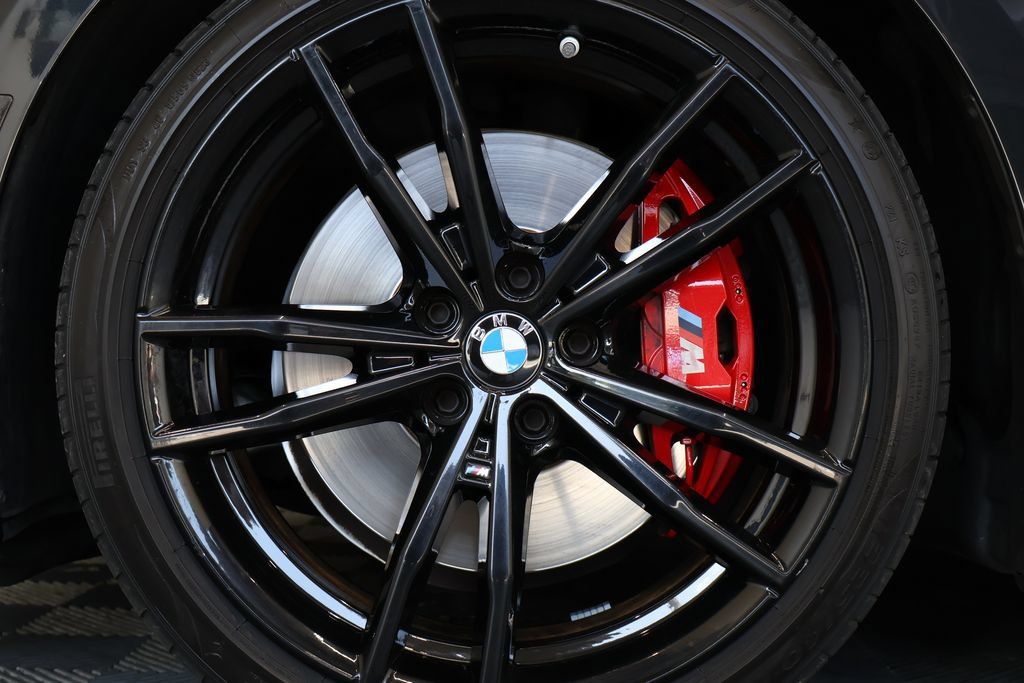 Used 2024 BMW 430i Coupe w/ M Sport Package RWD image 10