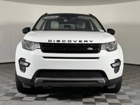 Used 2019 Land Rover Discovery Sport SE AWD/4WD image 11