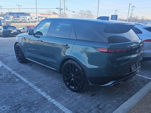 Certified 2024 Land Rover Range Rover Sport SE image 2