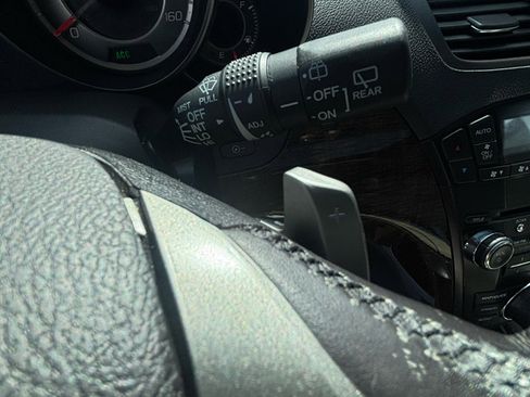 Used 2011 Acura MDX w/ Advance Package image 17