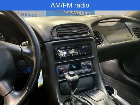 Used 2000 Chevrolet Corvette Coupe w/ Memory Pkg image 10