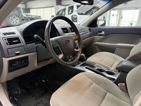 Used 2010 Ford Fusion Hybrid FWD image 19