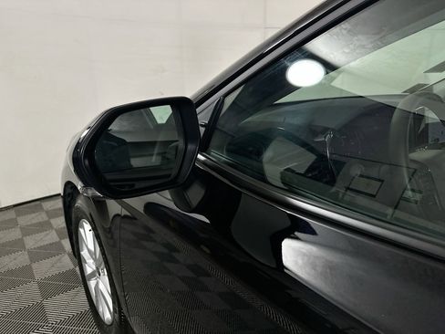 Used 2025 Toyota Camry LE image 10