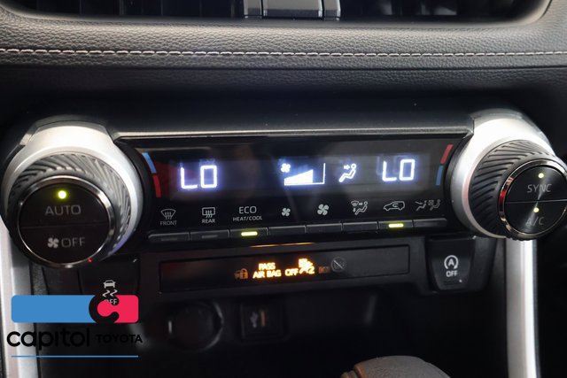 Used 2023 Toyota RAV4 XLE FWD image 21