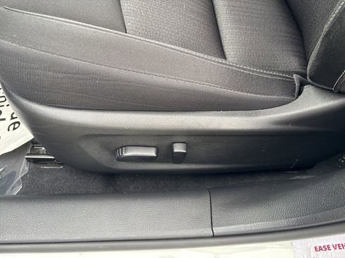 Used 2022 Nissan Altima 2.5 SV image 21