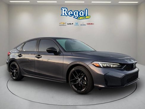 Used 2025 Honda Civic Sport image 1