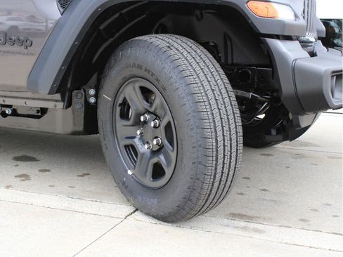 New 2026 Jeep Wrangler Sport AWD/4WD image 37