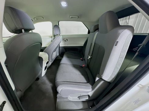 Used 2024 Hyundai Ioniq 5 SEL image 29