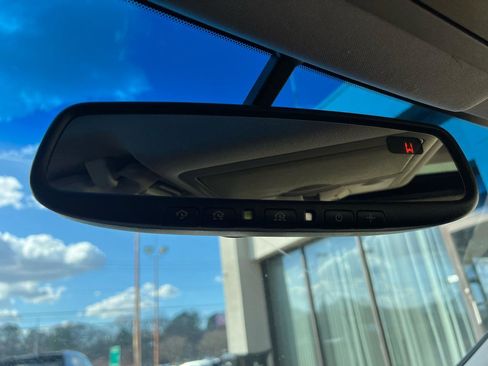 Used 2010 INFINITI G37 Journey w/ Premium Pkg image 48