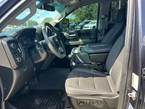 Used 2024 Chevrolet Silverado 2500 Custom w/ Custom Value Package AWD/4WD image 14