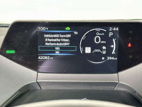 Used 2024 Toyota Prius LE FWD image 19