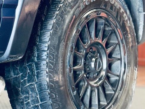 Used 2007 Ford Explorer Sport Trac XLT image 20