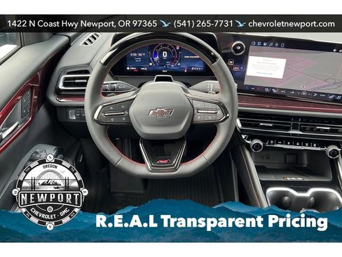 Used 2026 Chevrolet Traverse RS w/ LPO, Floor Liner Package AWD/4WD image 11