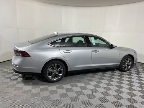 Certified 2024 Honda Accord EX image 21