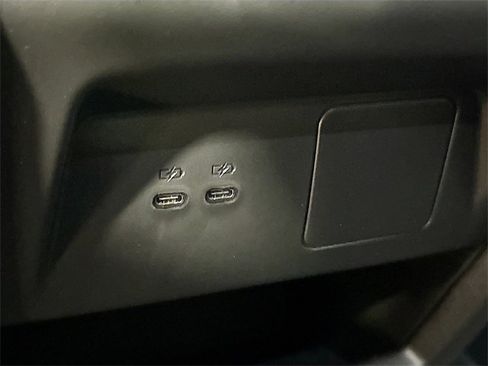 New 2026 Chevrolet Traverse LT w/ LPO, Floor Liner Package image 28